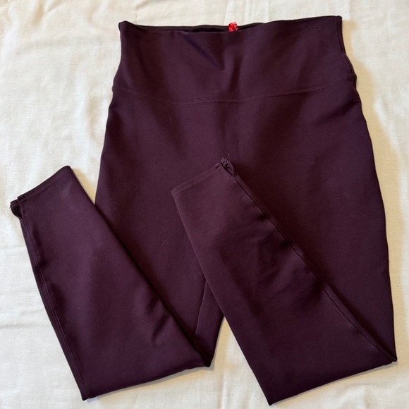 Spanx Large Ponte Ankle Pants Leggings ~ Stretch Slimming High Waist Plum Wine - Picture 10 of 10